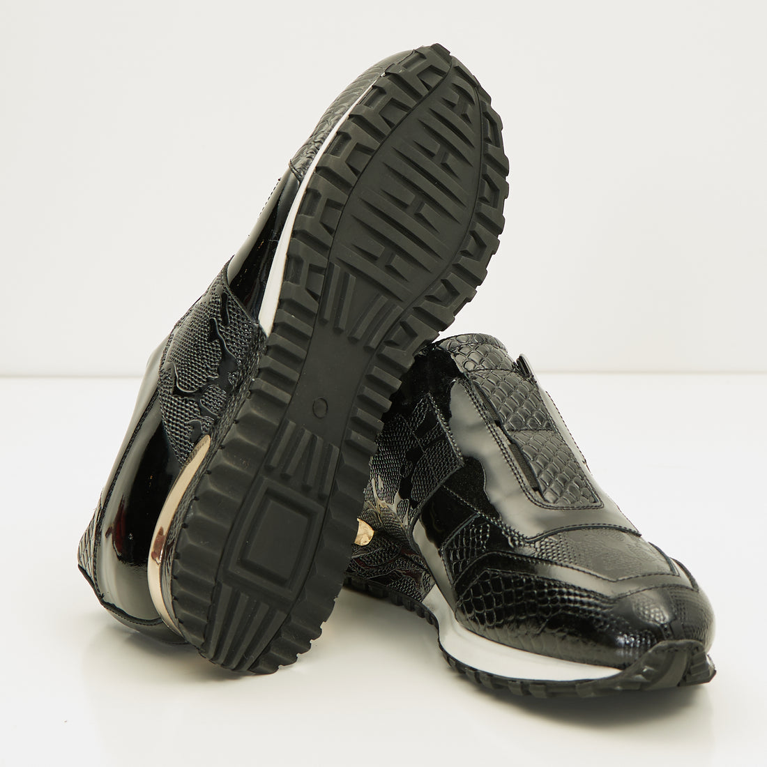 Leather Embossed Snakeskin Sneakers - Black Black