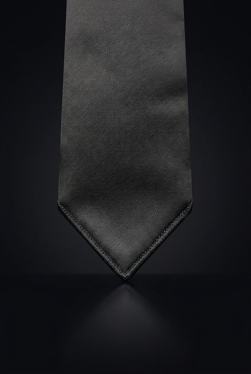 Jewel Ring Ascot Tie - Anthracite - detail