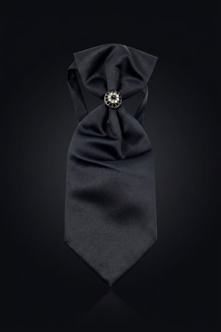 Ascot Tie With Jewel Ring - Navy - detail