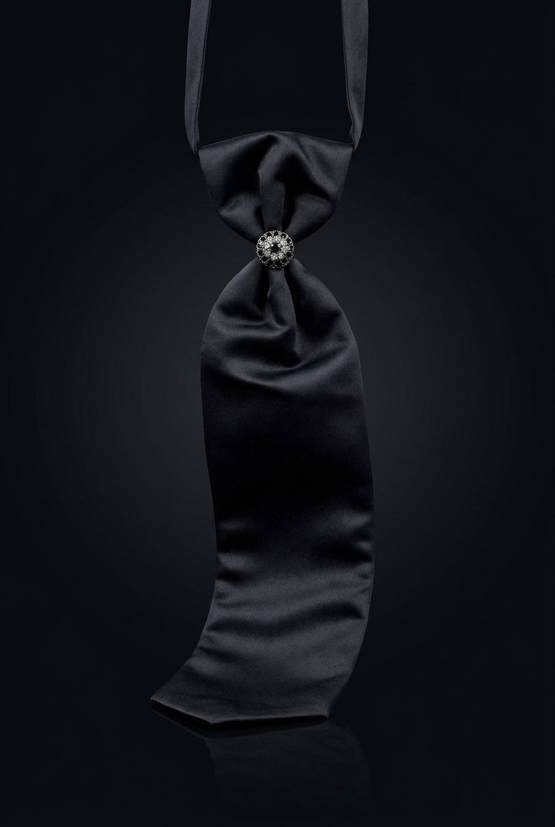 Ascot Tie With Jewel Ring - Navy - hero