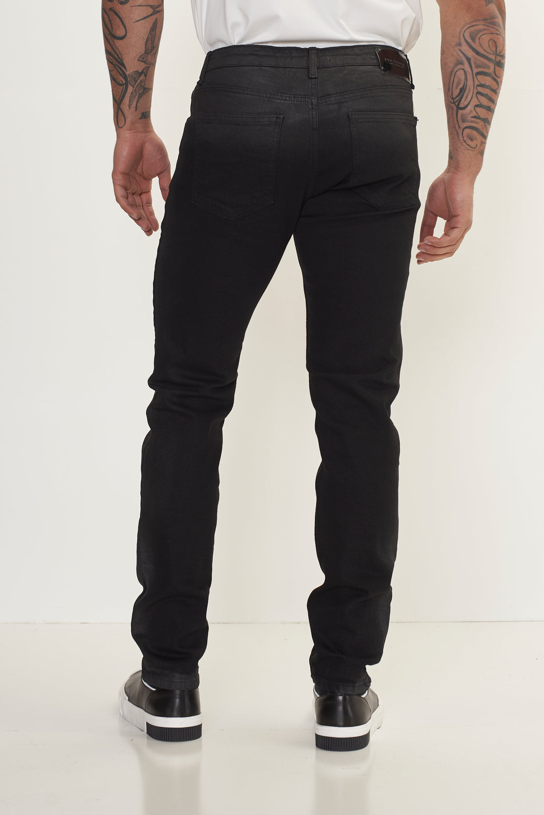 Side Waxed Tapered Jeans - Black