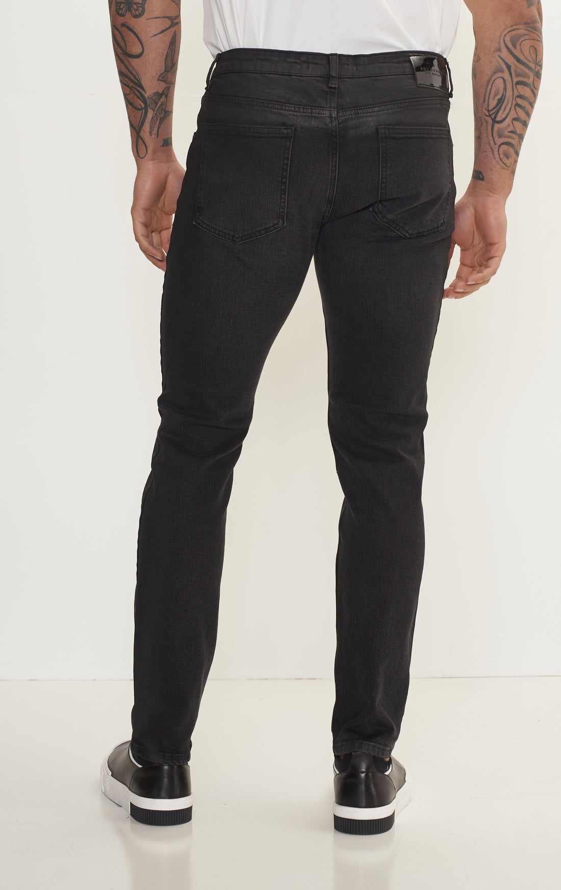 Side Waxed Tapered Jeans - Grey