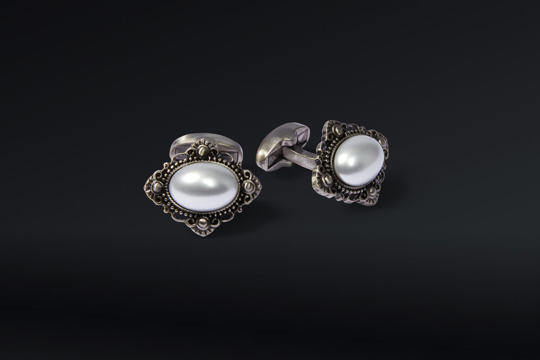 OVAL MOTHER OF PEARL STAINLESS STEEL CUFFLINKS