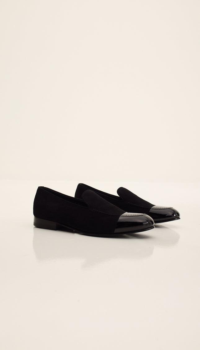 The ''Dipped Toe'' Formal Leather Loafer - Black