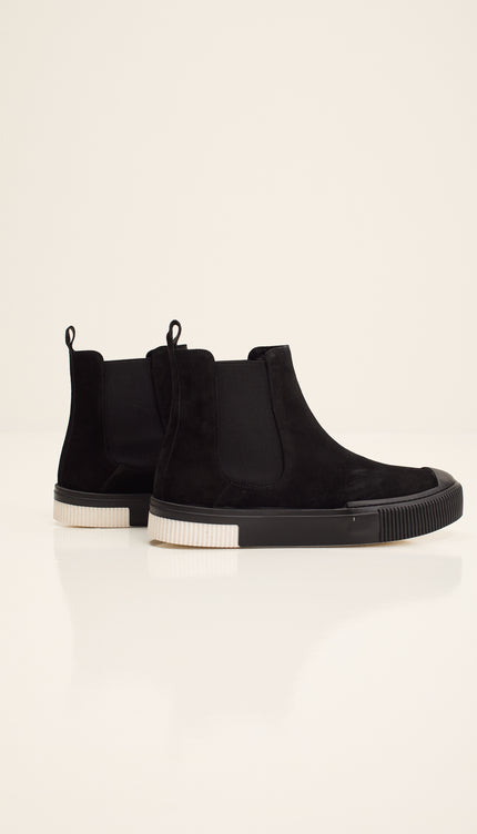 THE KING - Suede Leather and Rubber Sole Chelsea Boots - Black Black