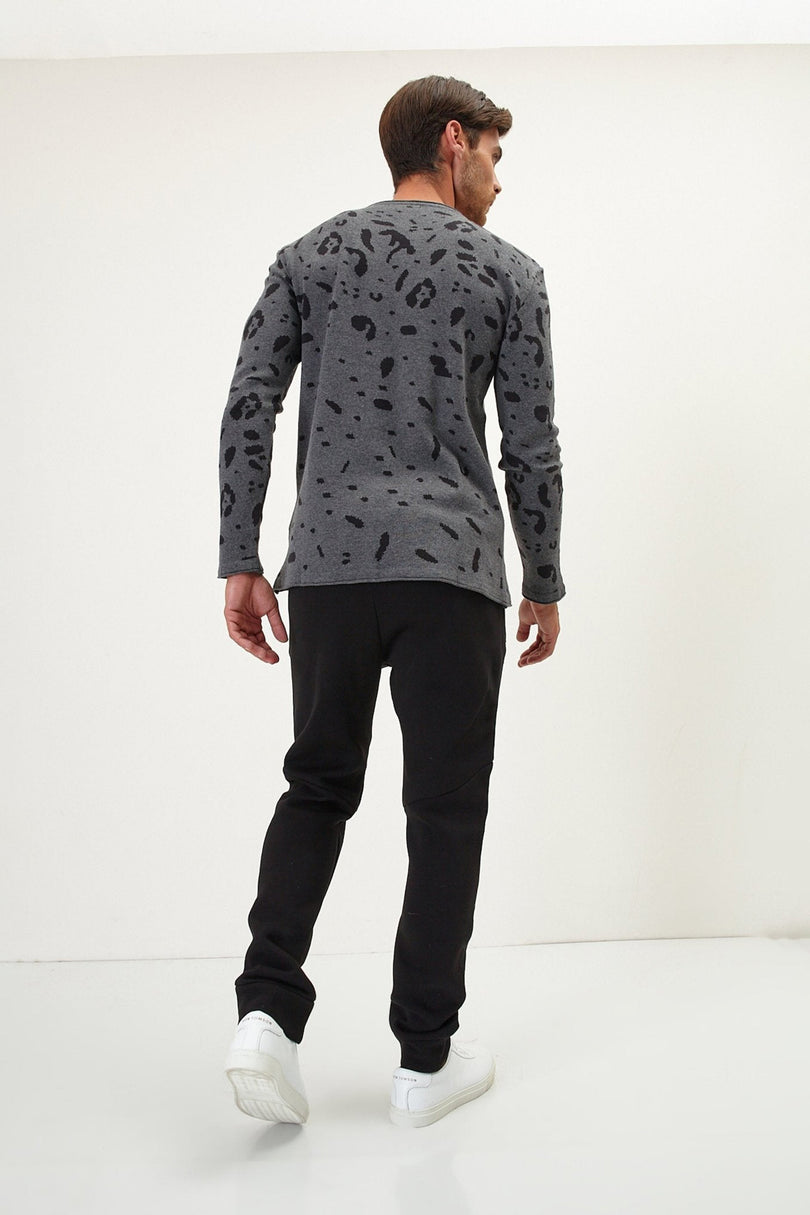 Men's Animal Print Sweater - Anthracite Black | Ron Tomson