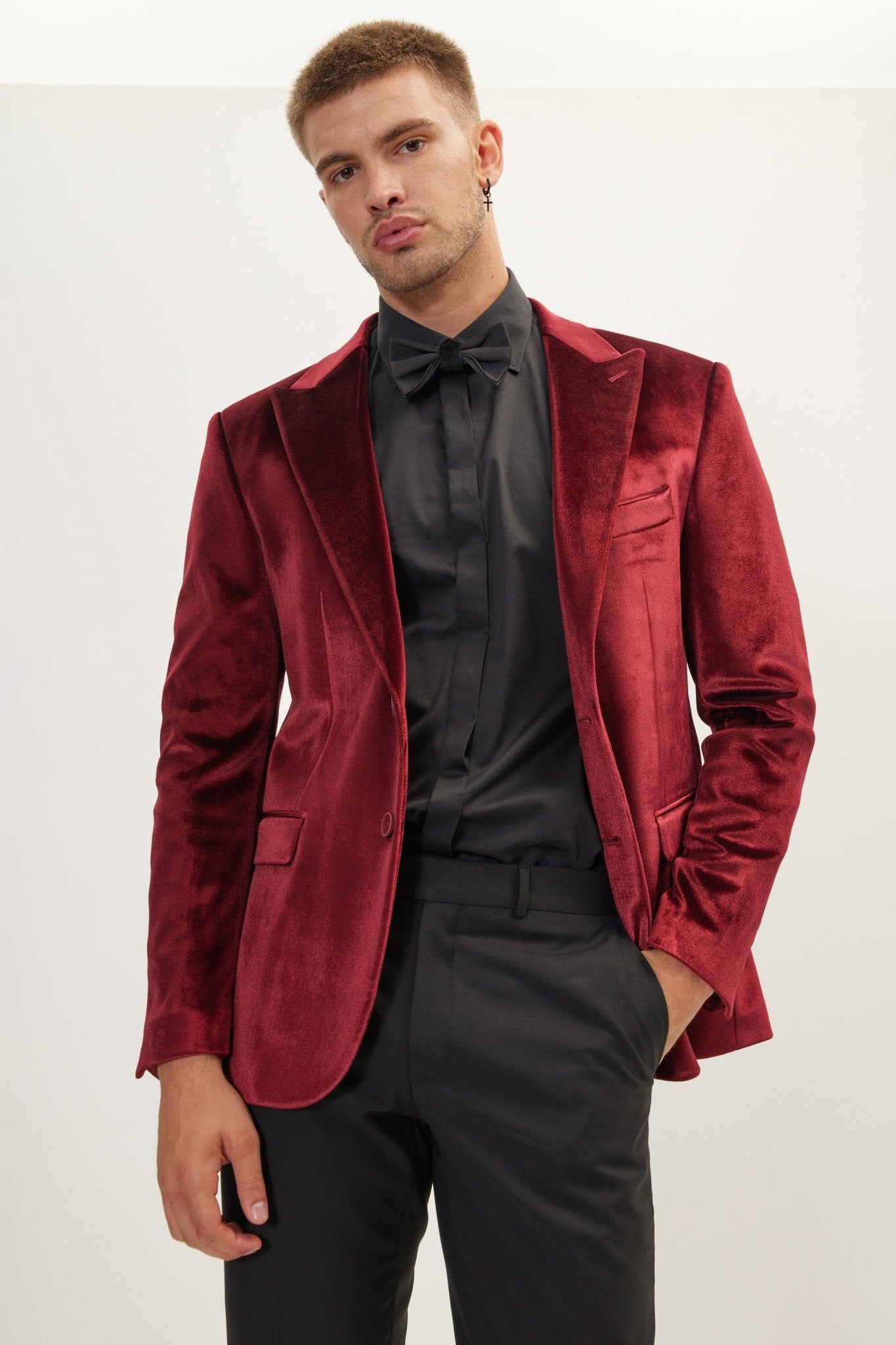 Men's Peak Lapel Velvet Dinner Jacket - Burgundy | Ron Tomson Men's Peak Lapel Velvet Dinner Jacket - Burgundy | Ron Tomson