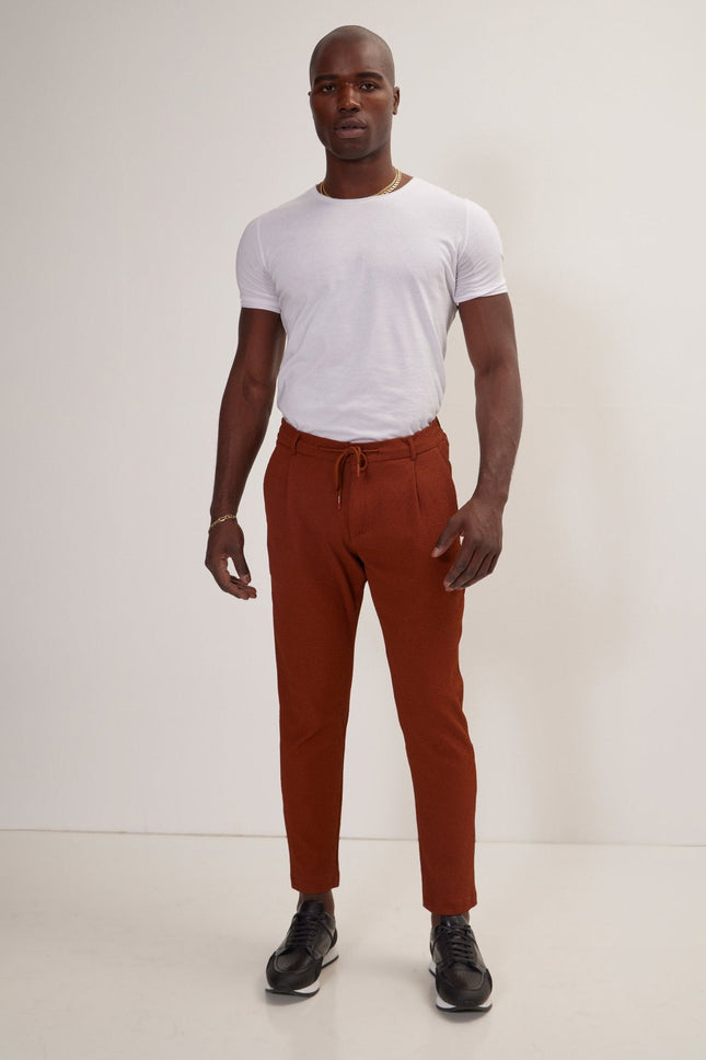 Men's Front Pleated Waffle Pants - Brown | Ron Tomson