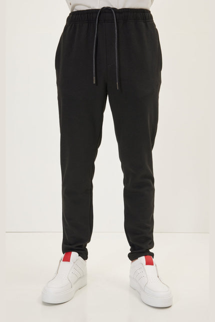 Men's Relaxed Drawstring Jogger Pants - Black | Ron Tomson