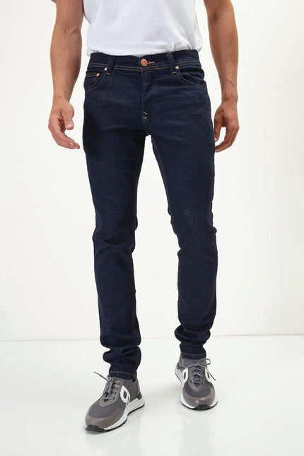 Men's Sleek Tapered Jeans - Dark Blue | Ron Tomson