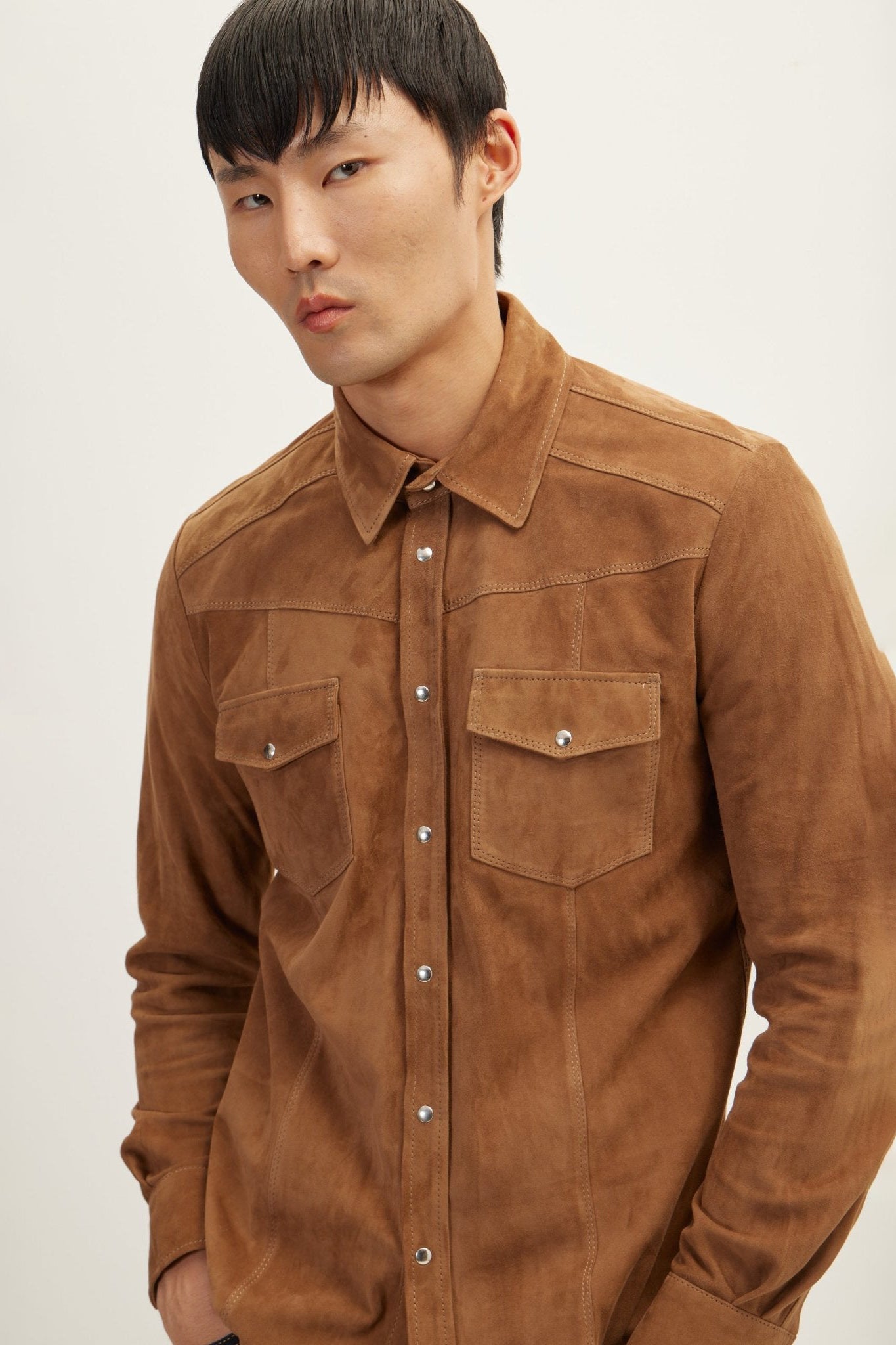 LA PEAU DE GEM　velour shirt キャメル Men's Lambskin Suede Camp Collar Shirt - Camel | Ron Tomson