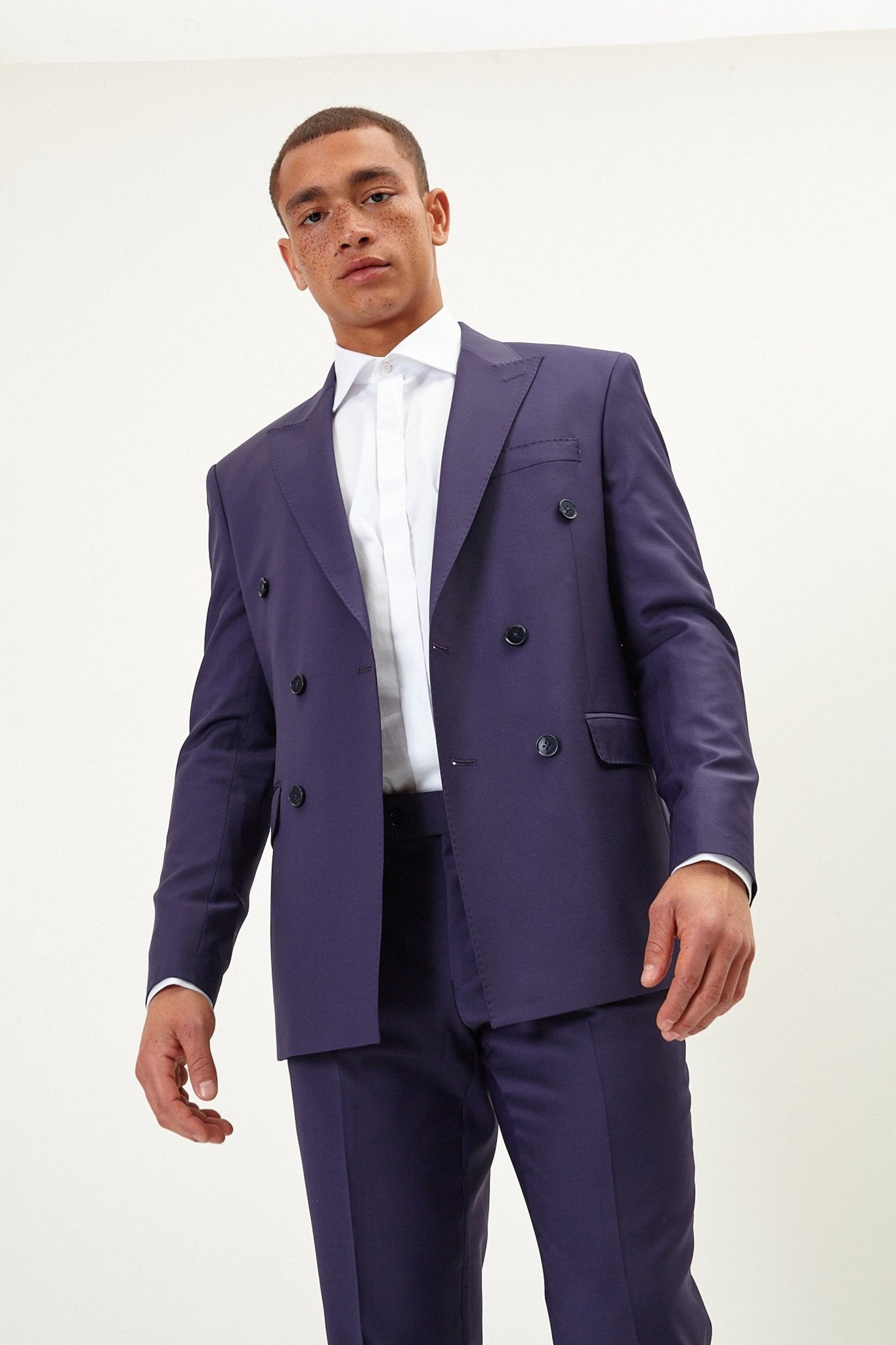 Men's Super 120s Merino Wool Double-Breasted Suit - Aubergine
