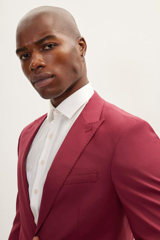 Men's Italian Super 120s Merino Wool Single-Breasted Suit - Currant Maroon | Ron Tomson