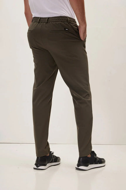 Men's Wrinkle-Free Tapered Travel Pants - Olive | Ron Tomson