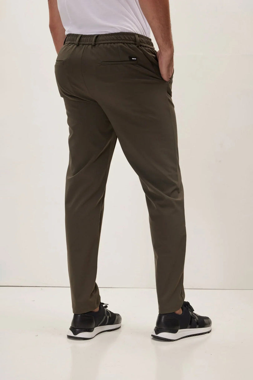 Men's Wrinkle-Free Tapered Travel Pants - Olive | Ron Tomson