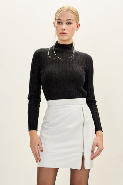 Women's Lambskin Leather Mini Skirt - White | Ron Tomson