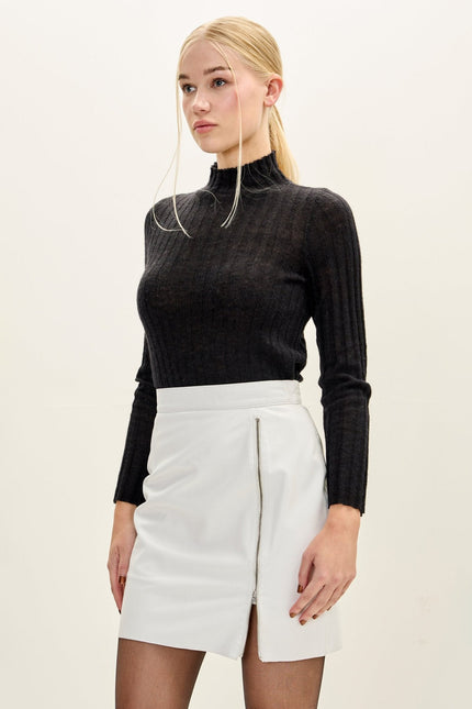 Women's Lambskin Leather Mini Skirt - White | Ron Tomson