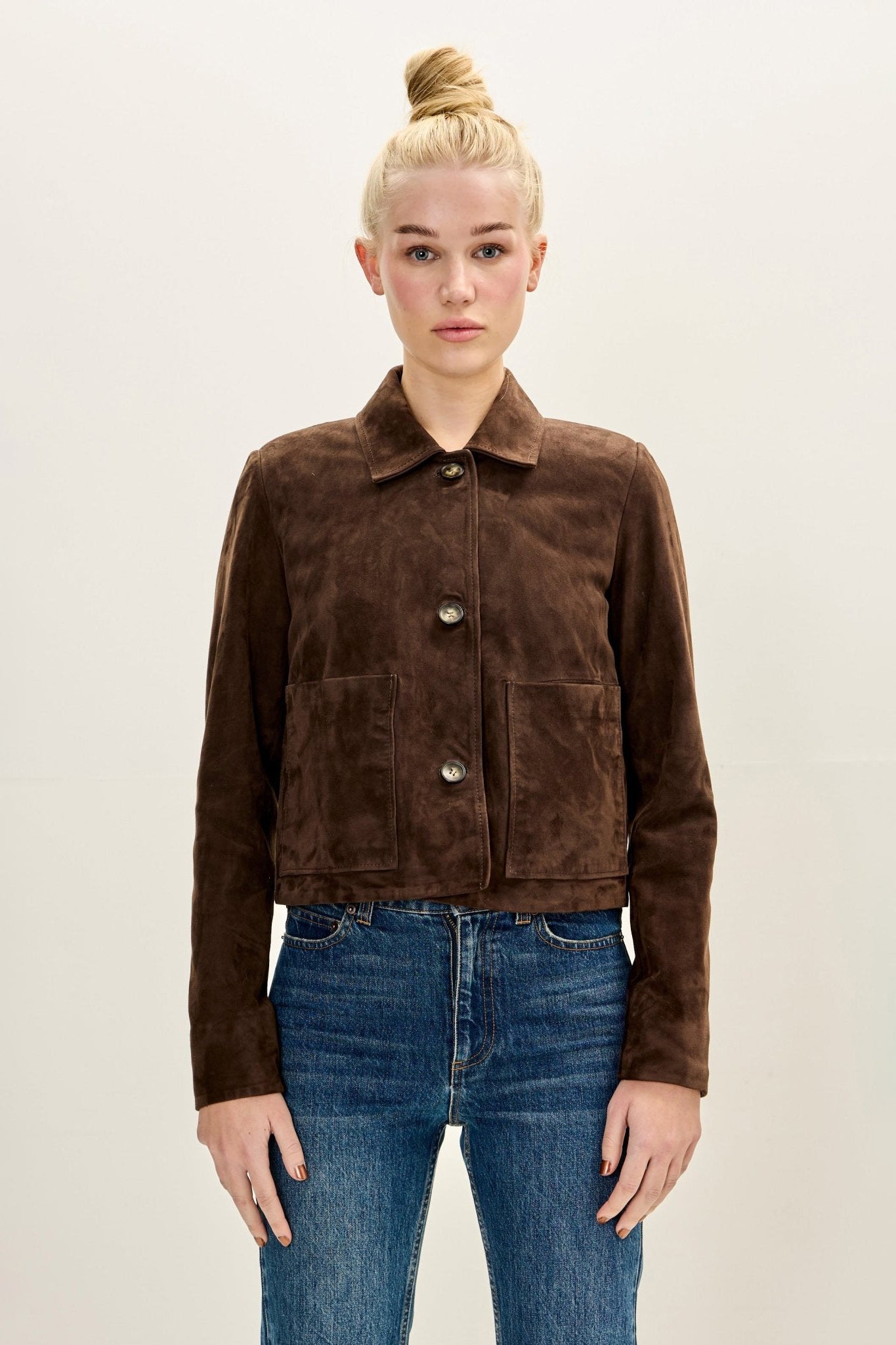 Women's Lambskin Suede Short Jacket - Dark Brown | Ron Tomson