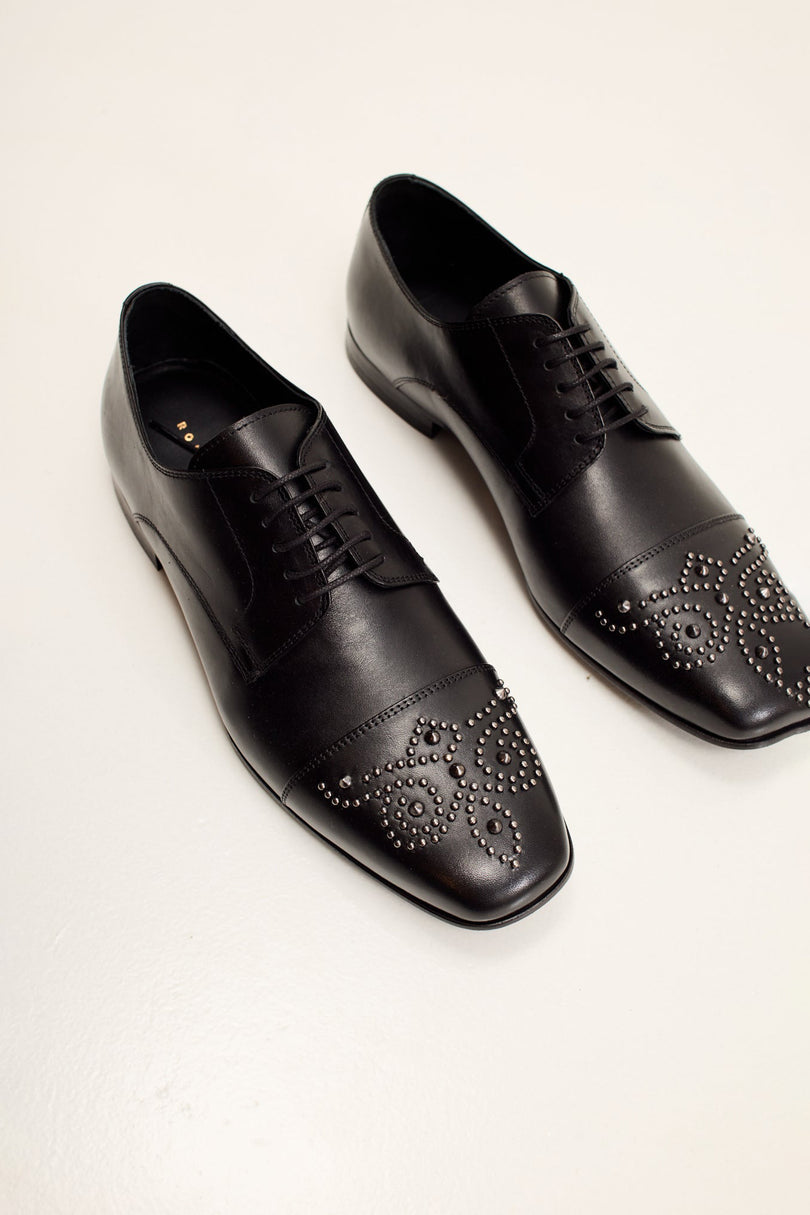 Men's Embellished Leather Cap Toe Oxford - Black | Ron Tomson