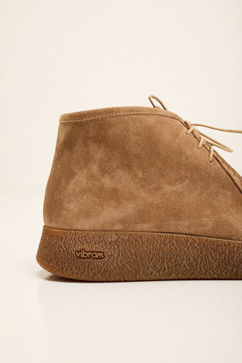 Men's Vibram Sole Suede Desert Boots - Camel Taupe | Ron Tomson