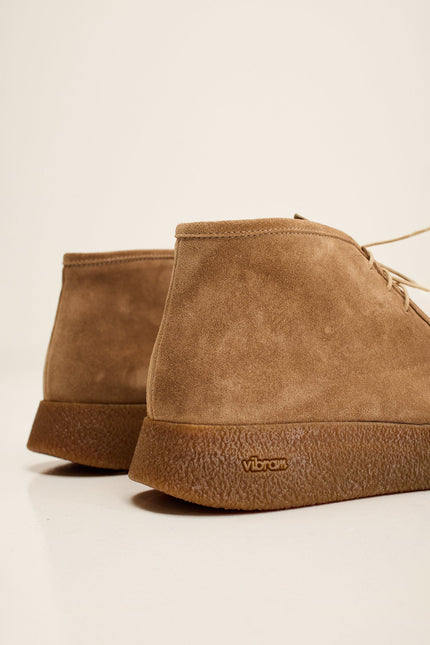 Men's Vibram Sole Suede Desert Boots - Camel Taupe | Ron Tomson