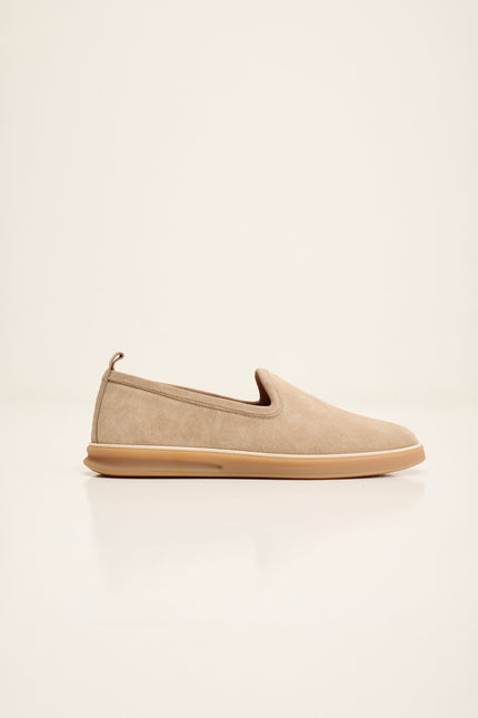 Men's Lambskin Suede Yemeni Loafers - Beige | Ron Tomson