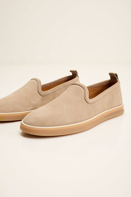 Men's Lambskin Suede Yemeni Loafers - Beige | Ron Tomson