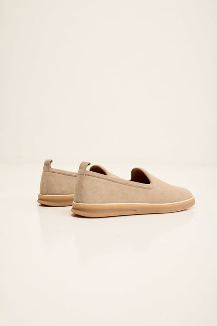Men's Lambskin Suede Yemeni Loafers - Beige | Ron Tomson