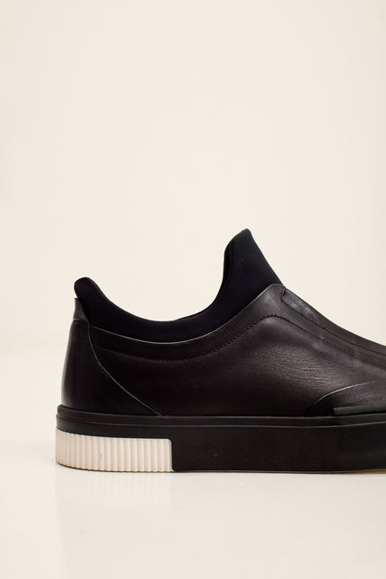 Men's Italian Gommus Sole Neoprene Neck Leather Sneaker - Black | Ron Tomson