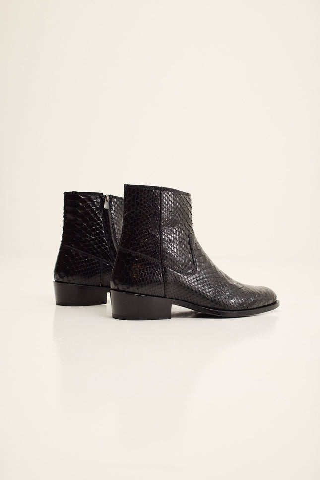 Snake-Embossed Leather Chelsea Boots - Black