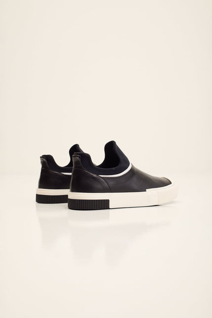 Men's Leather Skate Slip-On Sneaker - Black | Ron Tomson