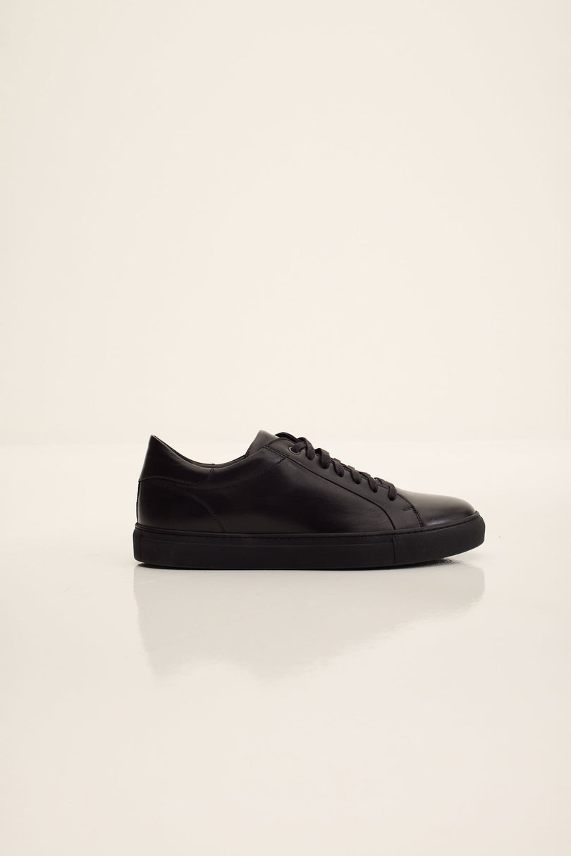Men's Margom Sole Leather Court Sneaker - Black | Ron Tomson