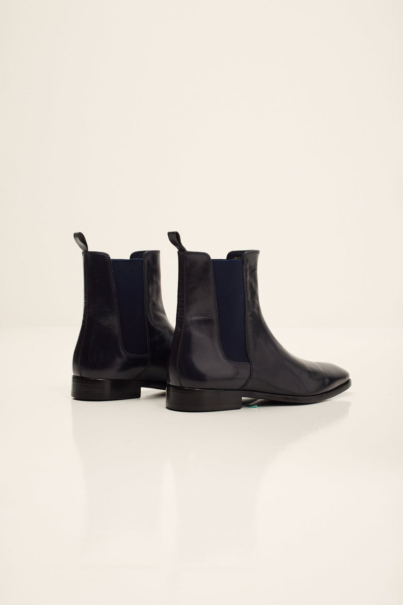 Men's Leather Chelsea Boot - Navy Buffalo | Ron Tomson