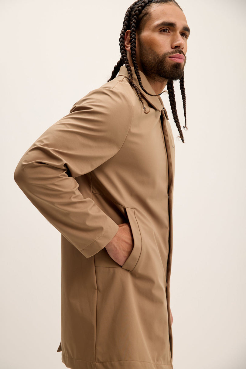 Men's Lightweight Windbreaker Raincoat - Camel | Ron Tomson
