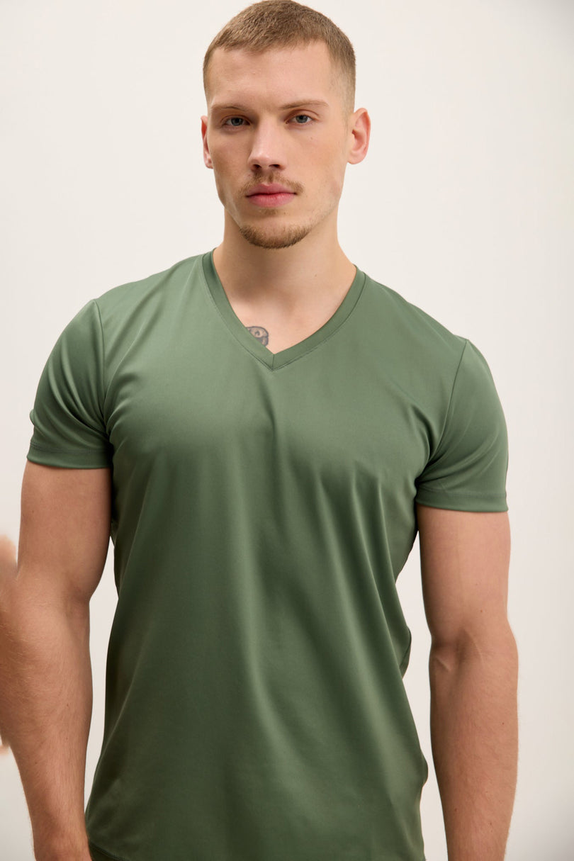 Men's Fitted T-Shirt - Olive | Ron Tomson