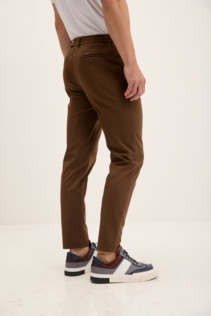Men's Tapered Drawstring Travel Pants - Dark Brown | Ron Tomson