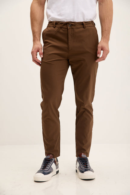 Men's Tapered Drawstring Travel Pants - Dark Brown | Ron Tomson