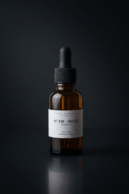 Rt Essential Oil - Violet - hero