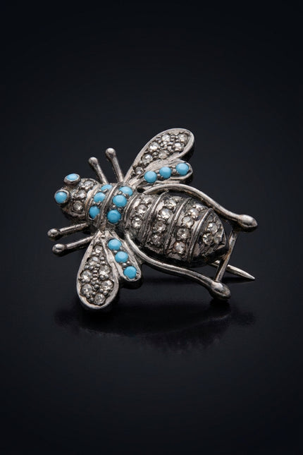 Bee Brooch - Silver Blue - angle