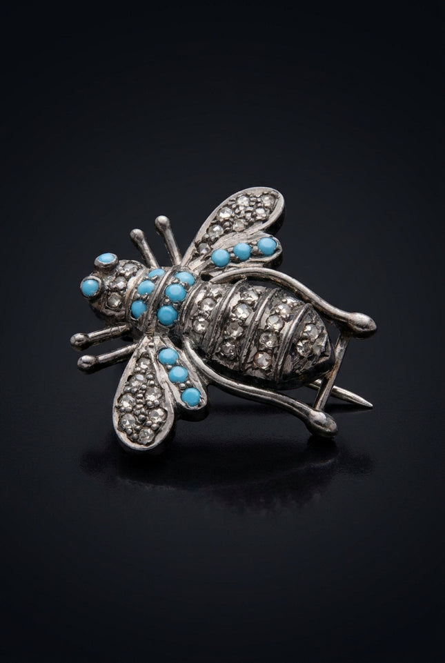 Bee Brooch - Silver Blue - angle