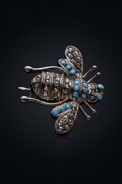 Bee Brooch - Silver Blue - front