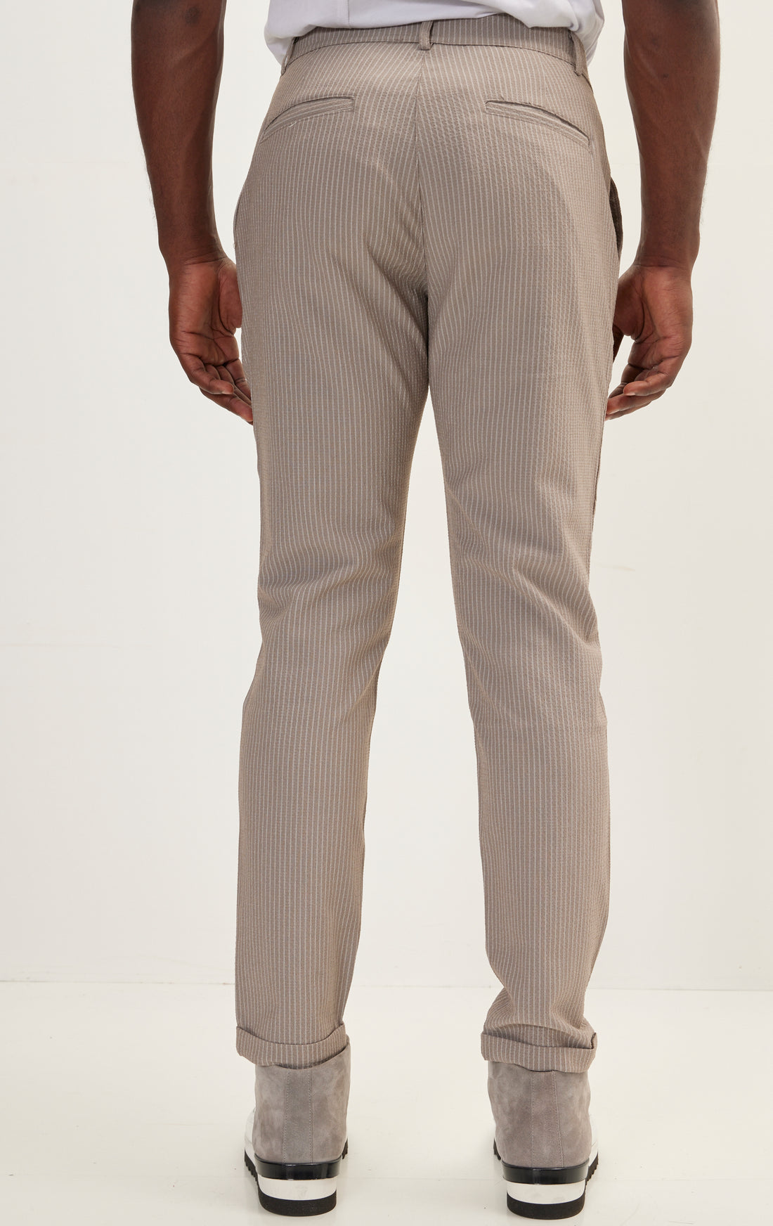 Lightweight Casual Pants - Brown