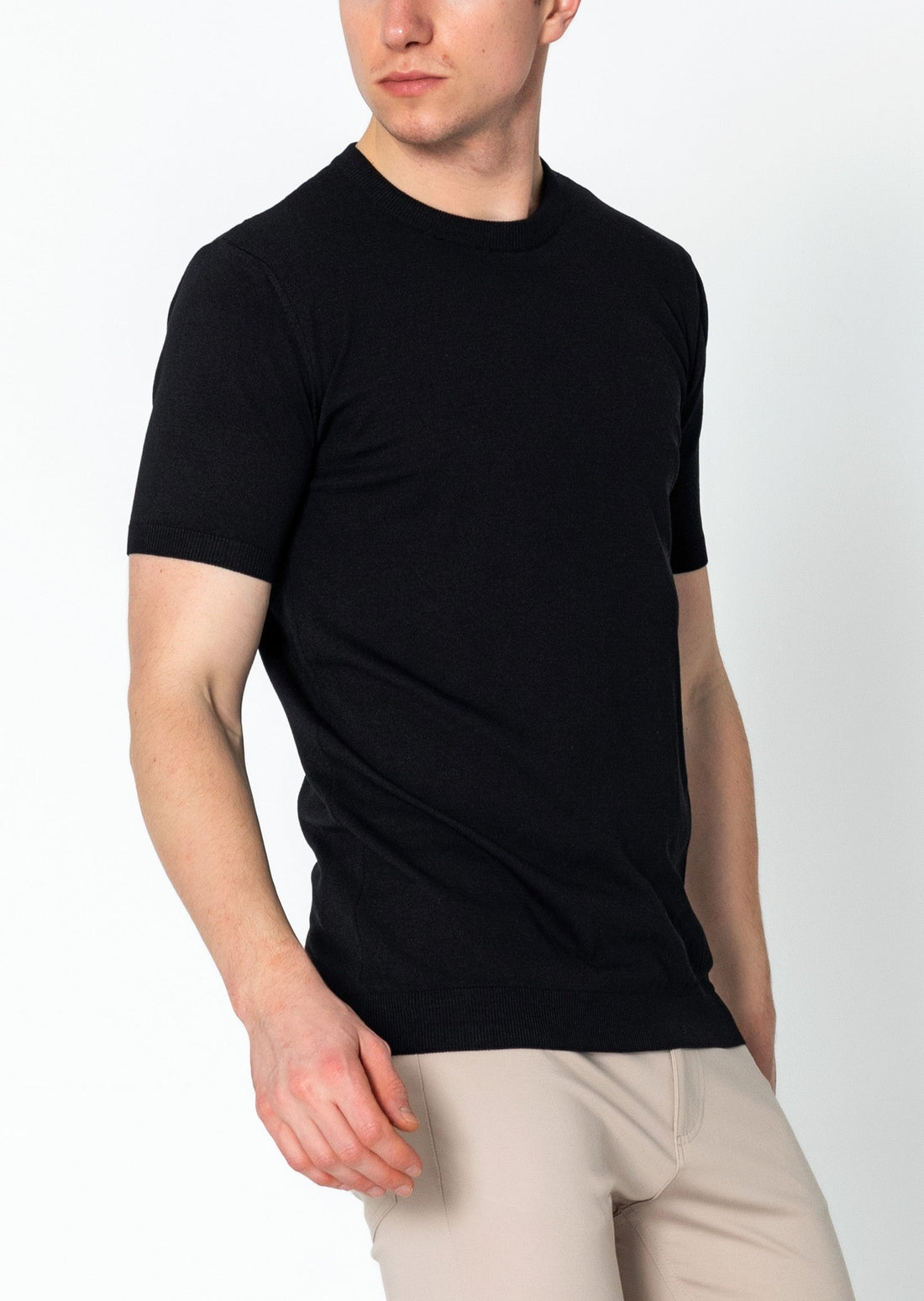 Ribbed Crew-neck Fitted T-shirt - Black