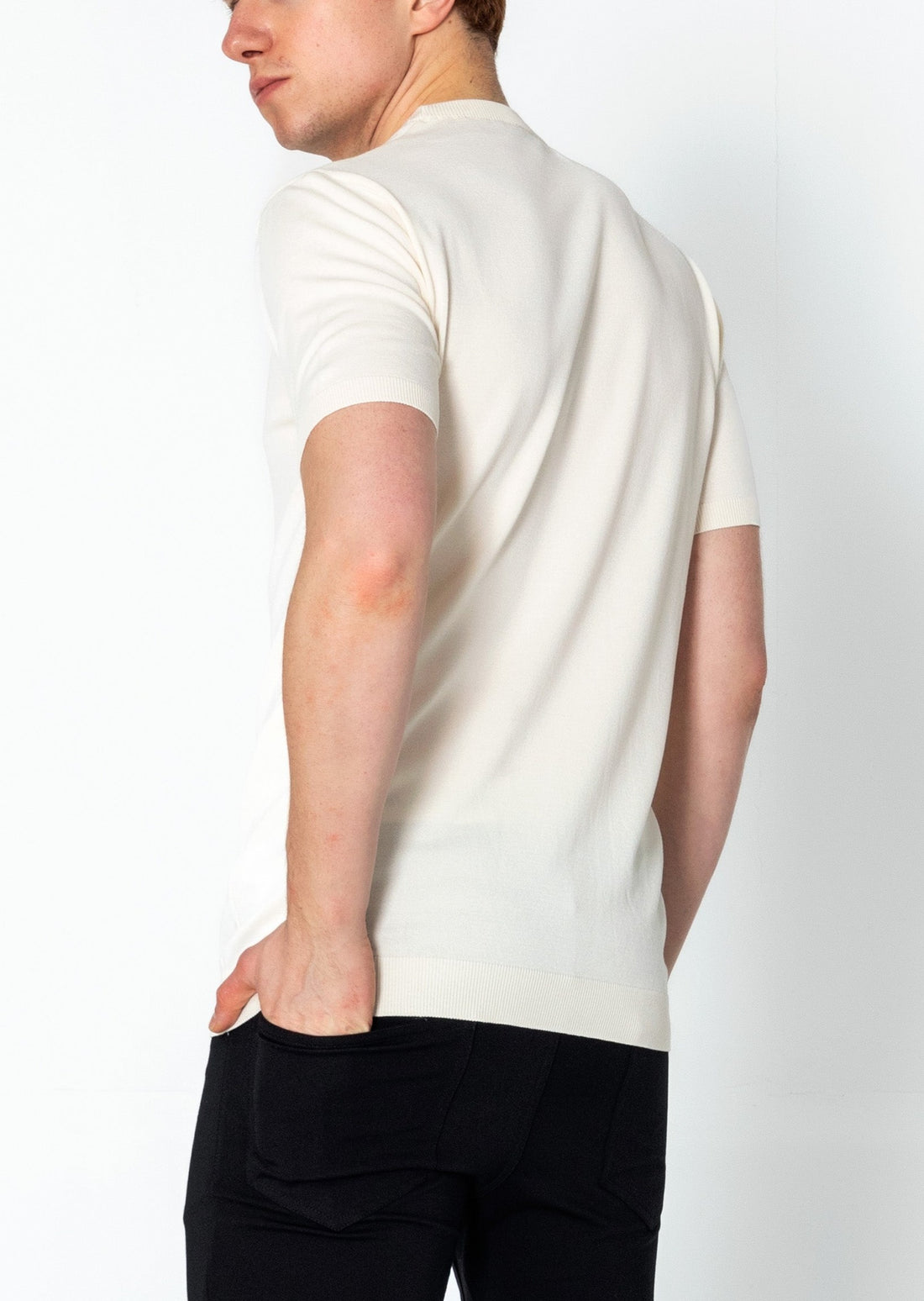 Ribbed Crew-neck Fitted T-shirt - Off White