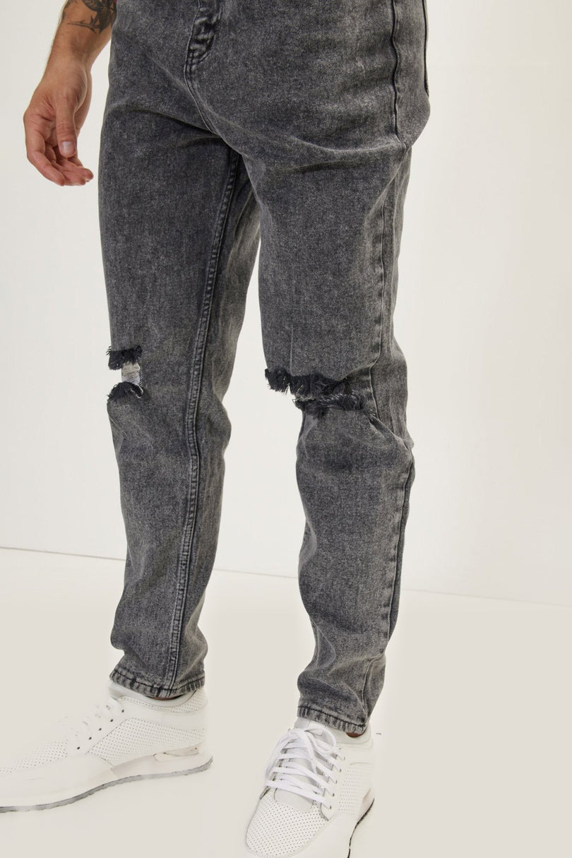 Distressed Tapered Denim Jeans - Black