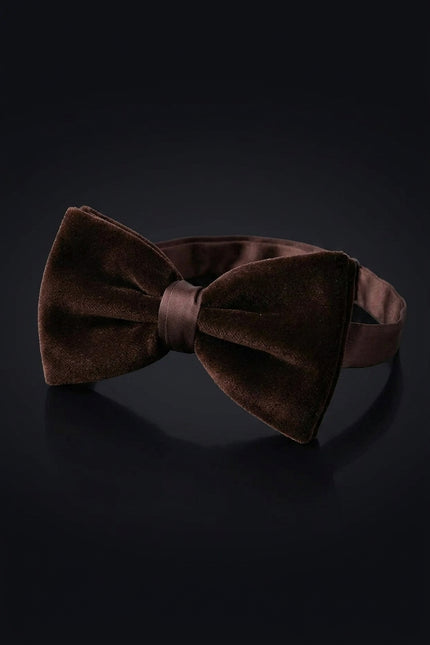 Cotton Velvet Pre-Tied Bow Tie - Brown - angle