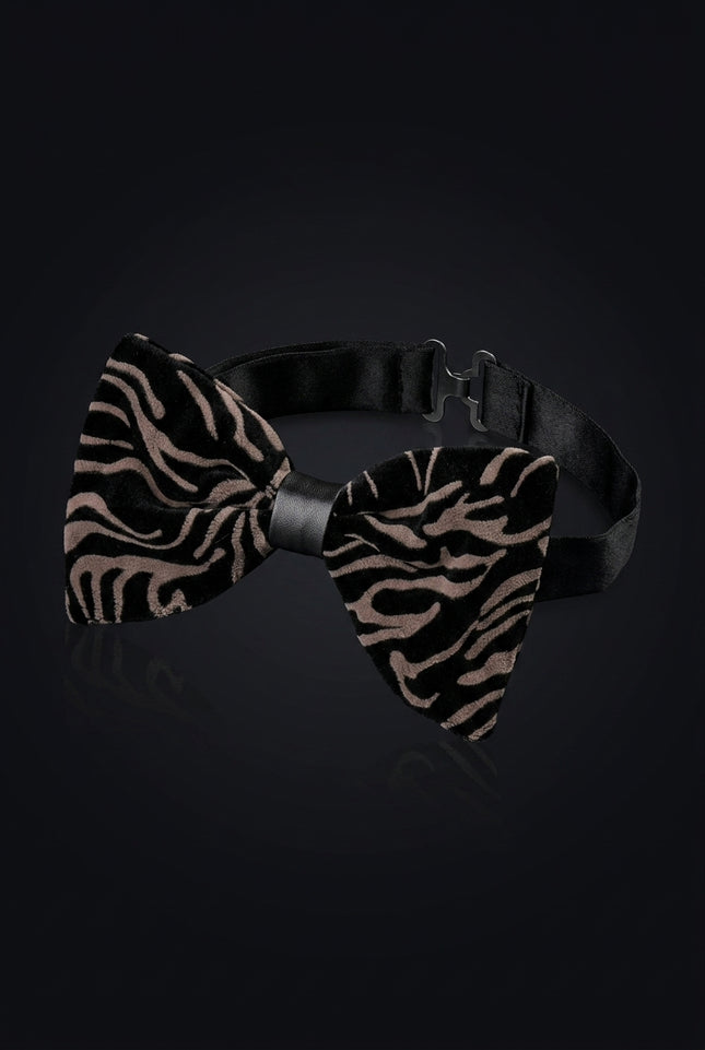 Cotton Velvet Pre-Tied Bow Tie - Black Beige - angle