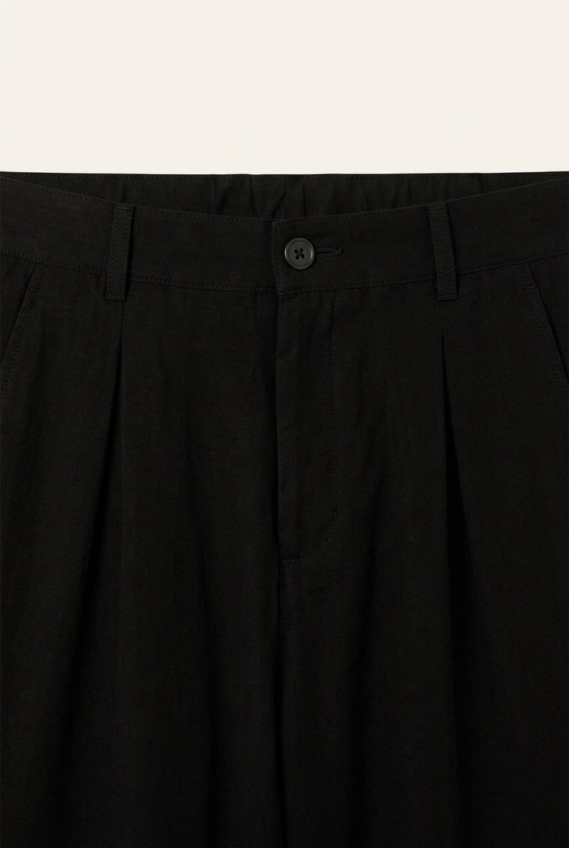 Breezy Relaxed Pleated Trousers - Black - Detail