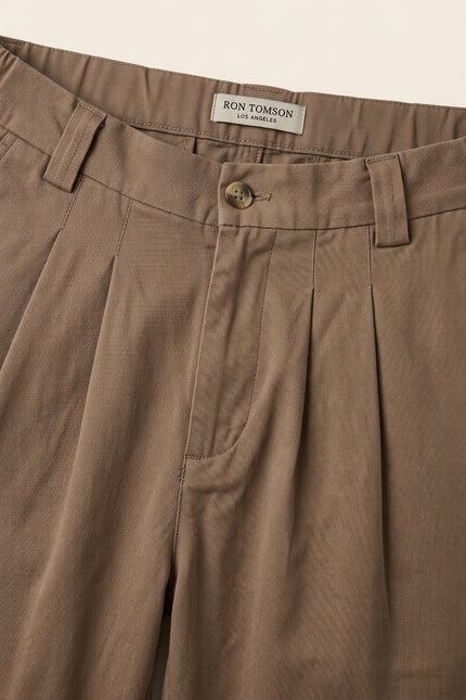 Pleated Trousers - Brown - Detail