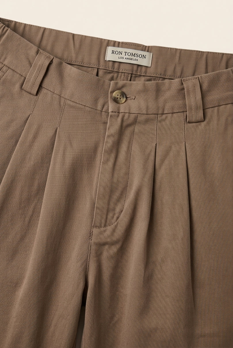 Pleated Trousers - Brown - Detail